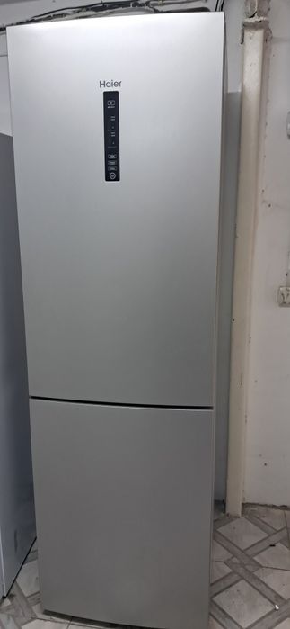 Хллодильник Haier 1 м 90 см
