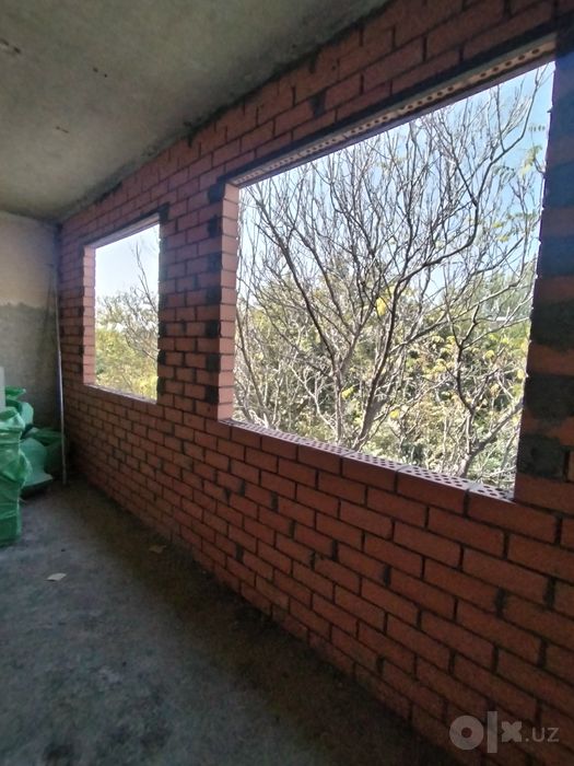 Кладка Балкона Облицовочным и Простым кирпичом