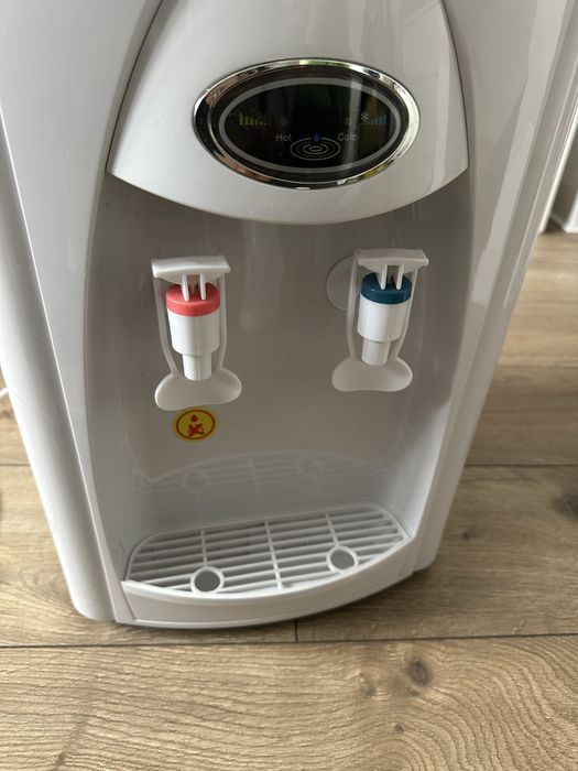 Aparat de apă / Dozator Zass pentru birou