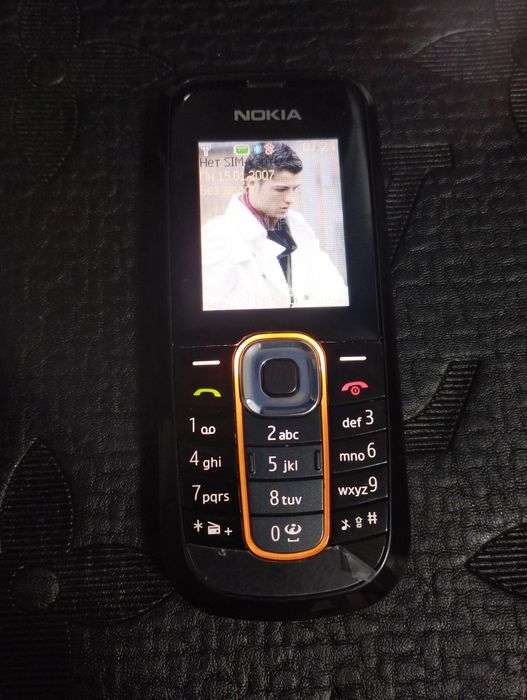 Assalom alekum Telefon Sotiladi Original Nokia 2600 klassik