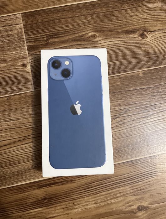 Продаю iphone 13