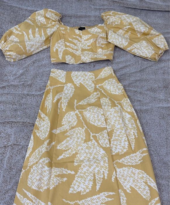 Продам костюм Zarina