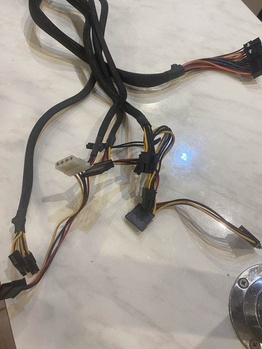 Huntkey 450w [80 plus] (GS 550)