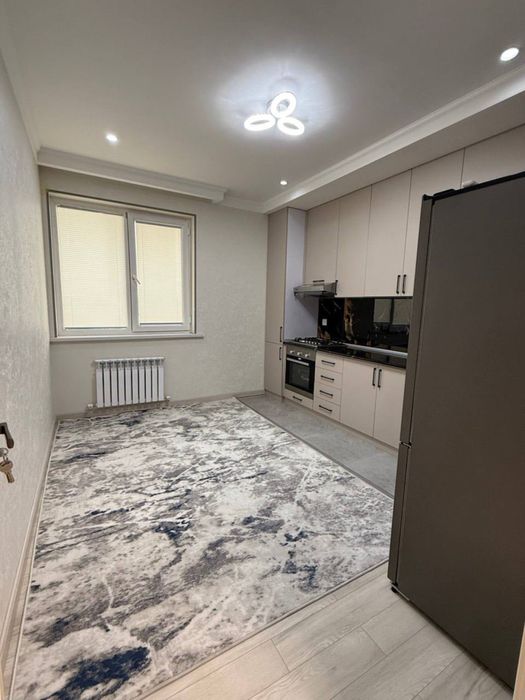 Навастройка срочно сдаётся 2микрарайоне после ремонта не кто не жиль