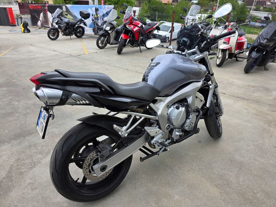 Yamaha FZ6-N Fazer, 2005, 600 cm³, 98 CP, stare foarte bună, service Motomus CJ