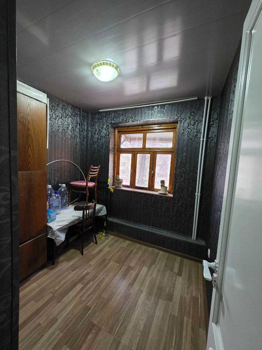 2-комнатная квартира переделено 3х ком 3-этаж Адрес Вокзал Феникс Кафе