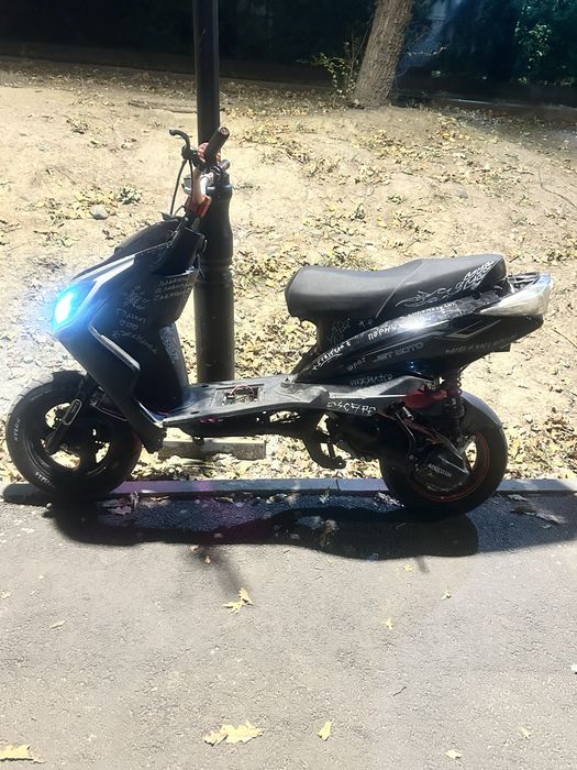 Продам мопед м8