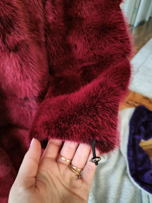 Продам норковую шубу