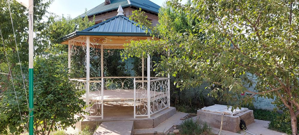 Продается дача с садом  в Паркентском районе