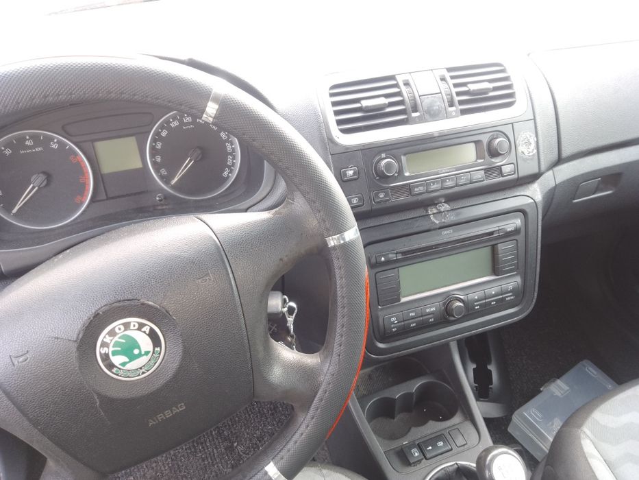 Dezmembrez Skoda Fabia 1.4 Benzină Anul 2008