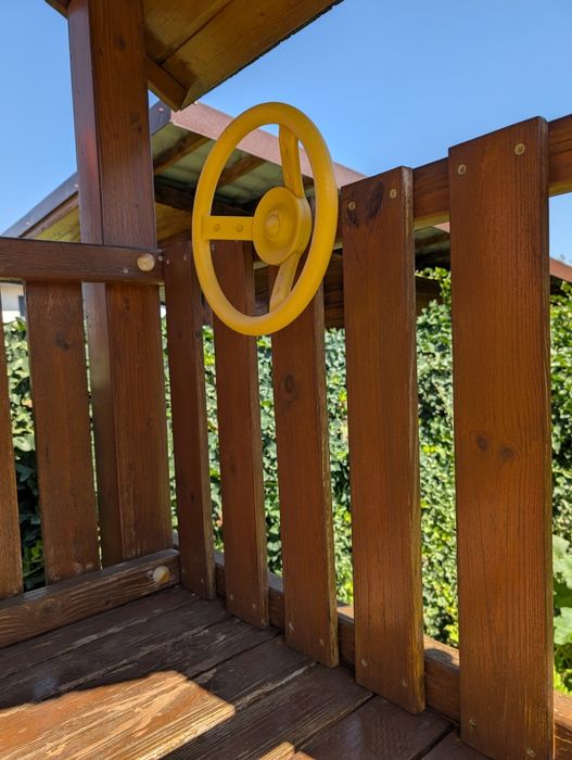 Loc de joaca cu casuta din lemn si tobogan  Jungle Gym