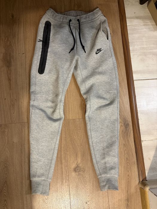 Nike tech fleece