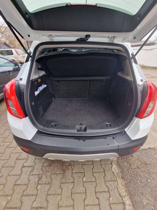 Автомобил  OPEL MOKKA