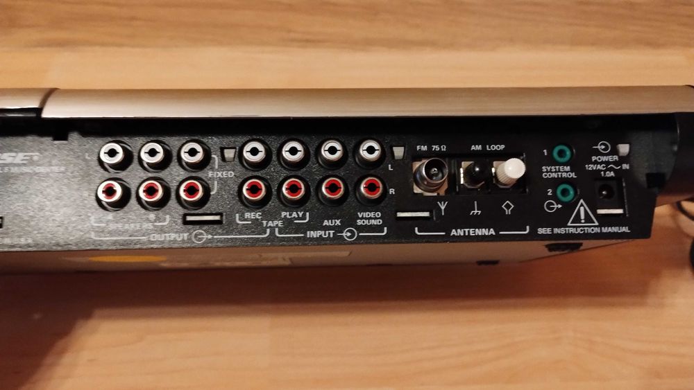 muzica preamplificator Bose Lifetsyle 5 cu radio cd si telecomanda