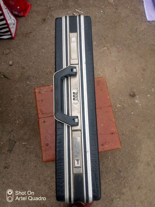 Дипломат с кодовым замком ( СССР )