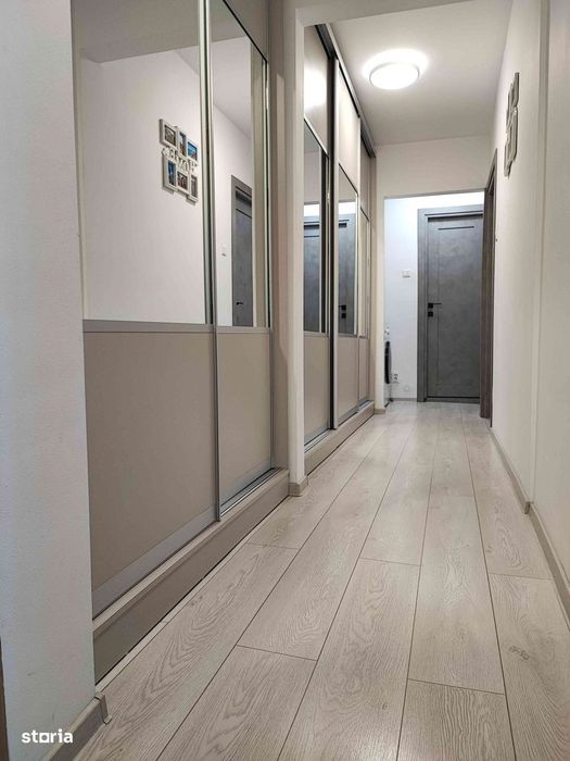 Apartament 3 camere, Eremia Grigorescu, etaj 4/4, bloc cu acoperis