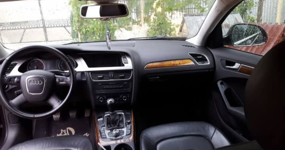 Audi A4 B8 2.0 TDI