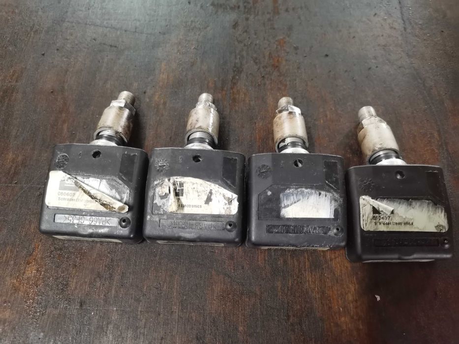 Датчик Сензор за налягане на гумите. Bluetooth вентили за Opel