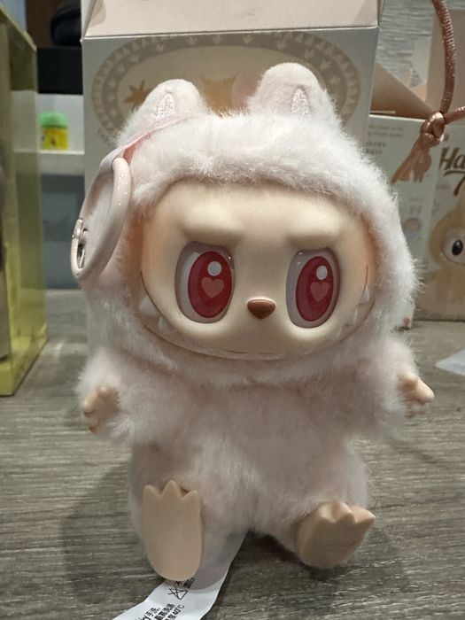 Лабубу оригинално