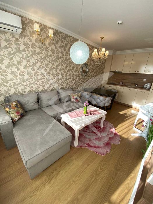 Продава се Тристаен апартамент в к.к. Слънчев бряг - 65 кв.м за 1999 €/кв.м - Снимка #4