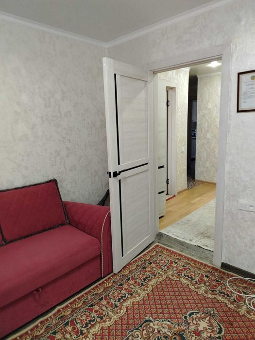 3 комн квартира в районе Кристалла
