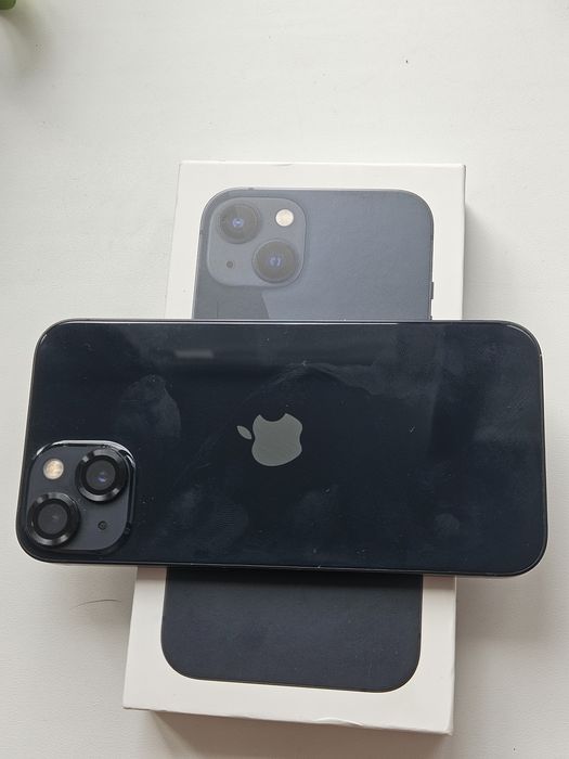 Iphone 13 128гб.