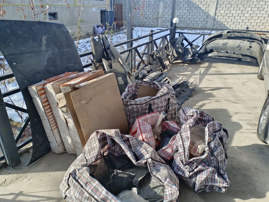 Автозапчасти новые