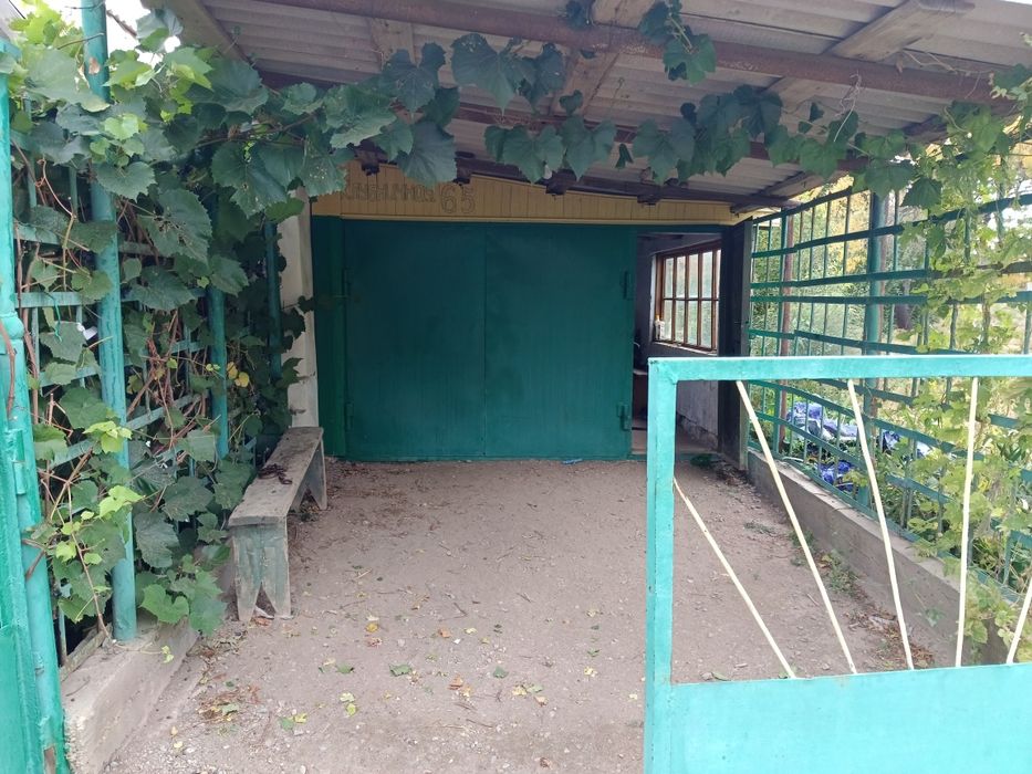 Дача на Спутника