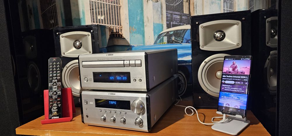 Amplificator statie amplituner receiver Yamaha RX E 600 MK 2 sau cd dvd player mp3 Yamaha DVD-E 600
