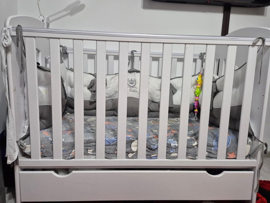 Patut copii aproape nou