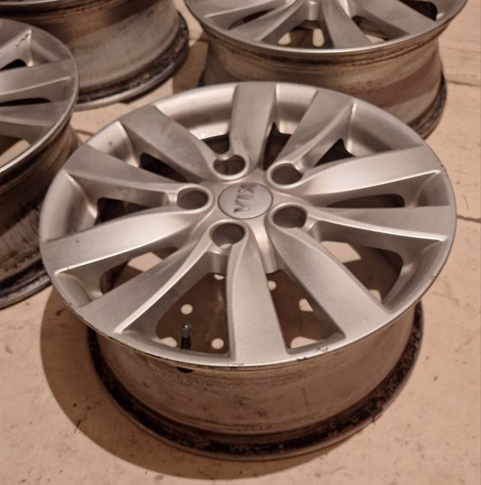 Продам диски оригинал КИЯ