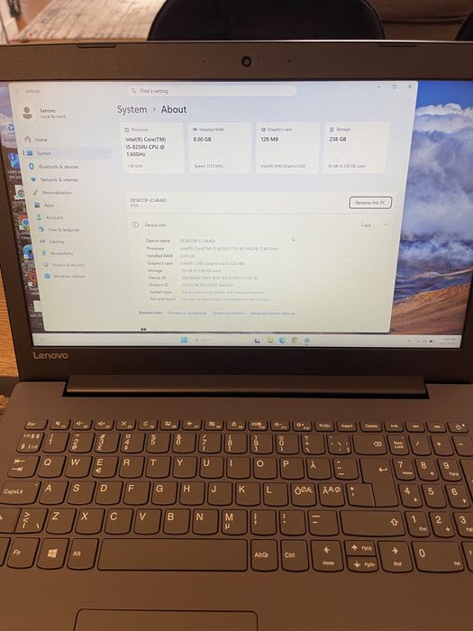 Vand leptop Lenovo
