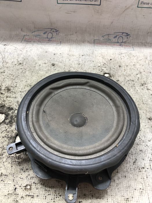 boxa stanga fata audi a3 8p 2008