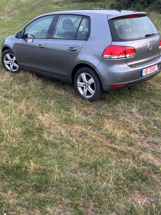 VOLKSWAGEN Golf 2010 — imagine 4