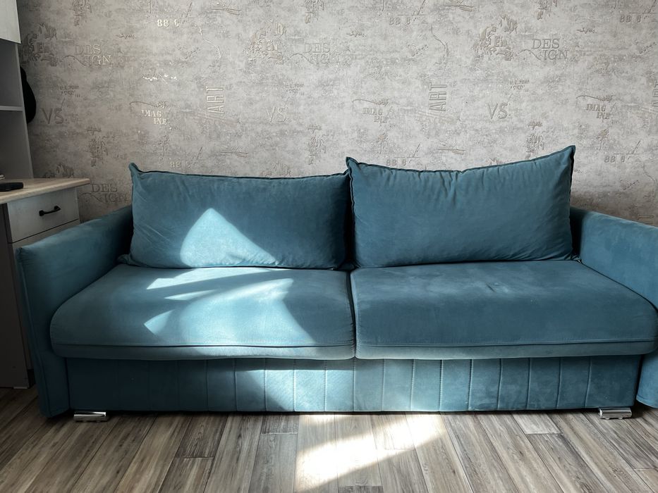 Продам диван в хорошем состоянии