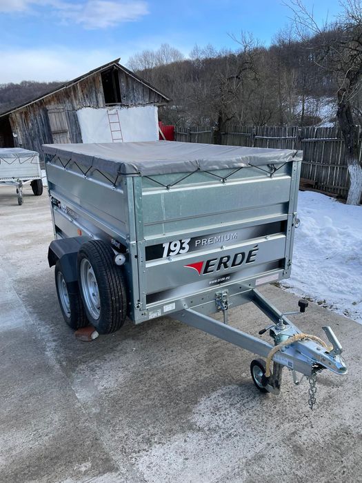 Remorcă nouă, preț negociabil