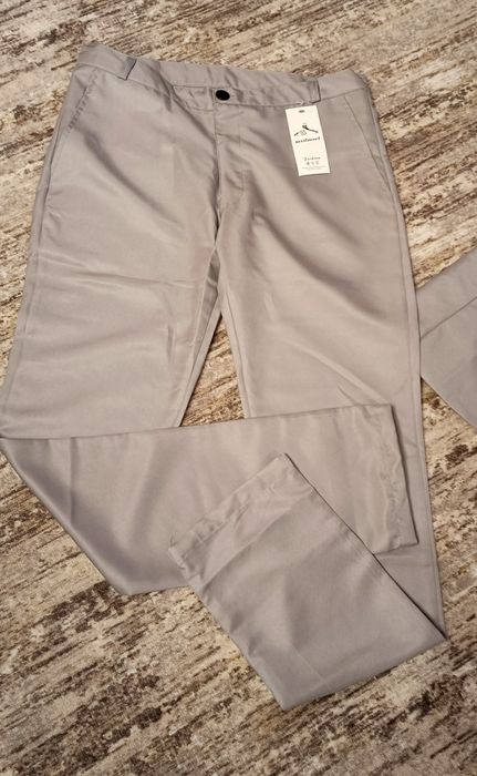 Костюм женский серый