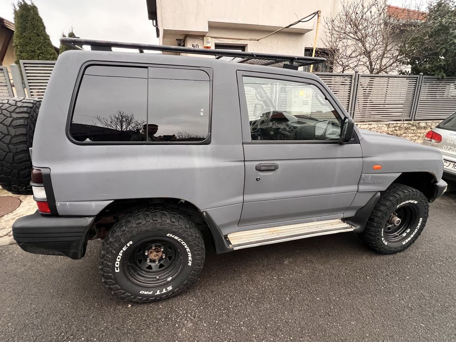 Vand mitsubishi pajero 2.5 4x4