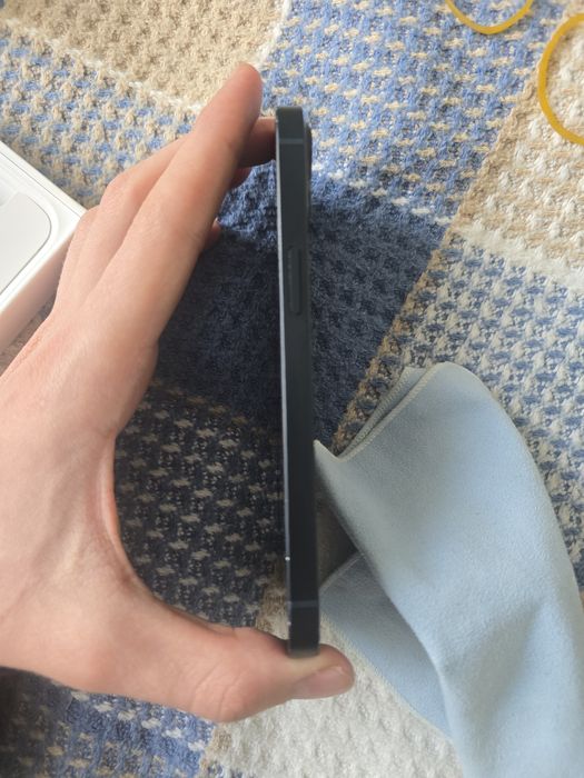 Продам Iphone 13 128гб 74%