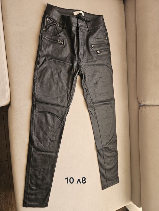 Дамски дънки и панталони