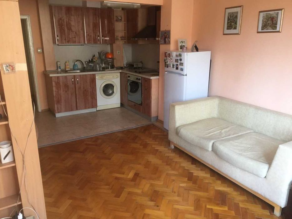 Тристаен апартамент в Кършияка