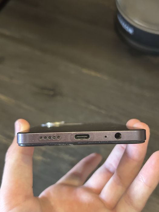 Телефон ViVO Y27S