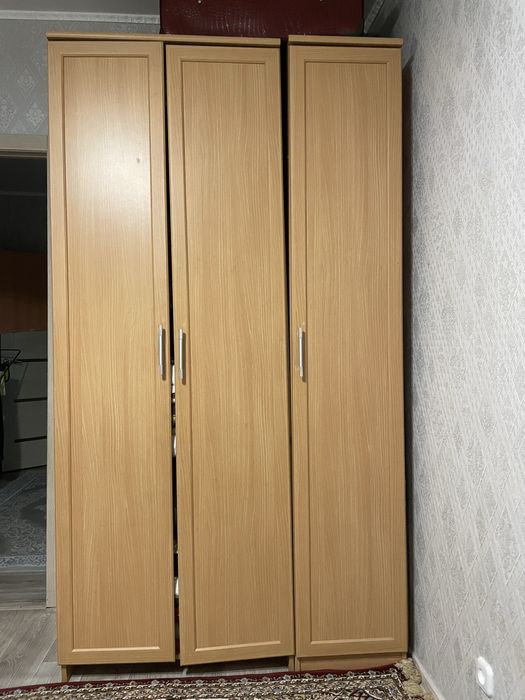 Продам шкаф
