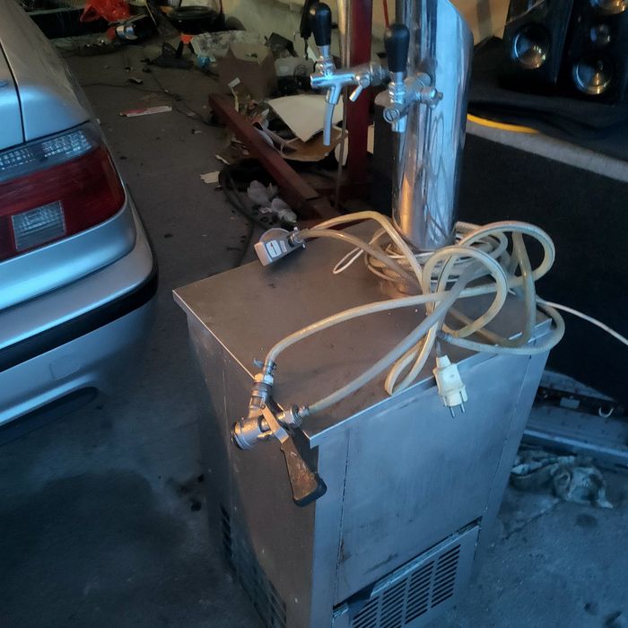 Пивной аппарат на колесах переносной