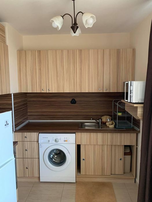 Дава се под наем Двустаен апартамент в Бургас, Сарафово - 51 кв.м за 357 € - Снимка #2