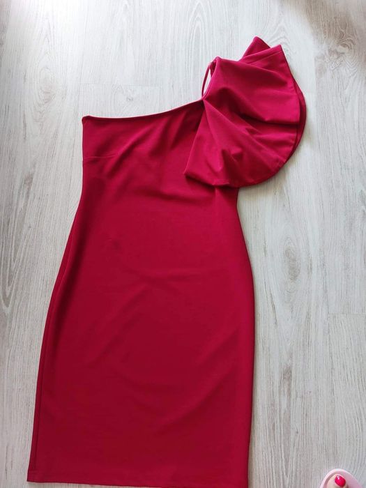 Рокля на гръцка марка