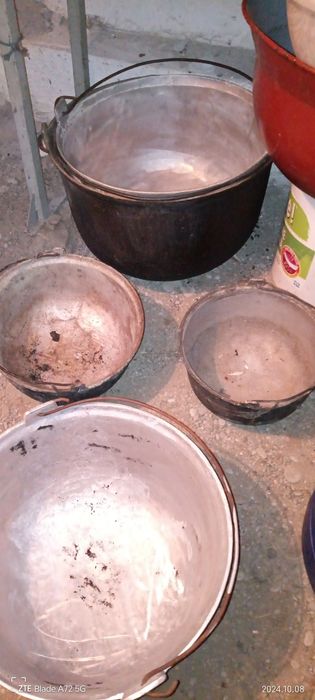 Ceaune mărimi diferite