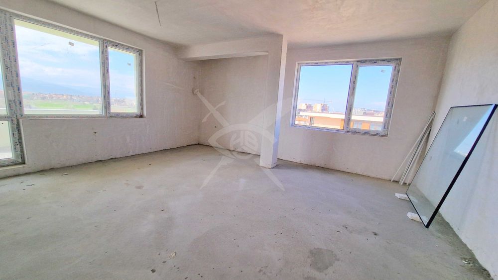 Продава се Тристаен апартамент в Пловдив, Христо Смирненски - 104 кв.м за 1049 €/кв.м - Снимка #1