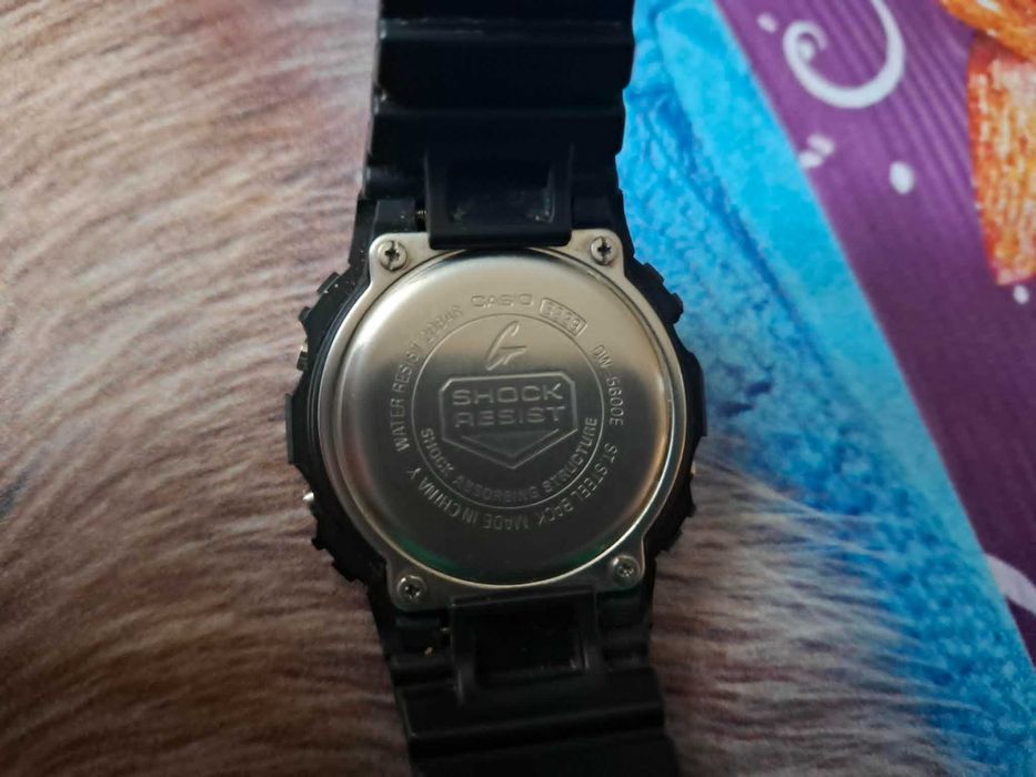 CASIO G-SHOCK DW-5600E fox fire