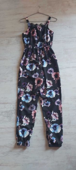 Н&M летен гащеризон за момиче на цветя